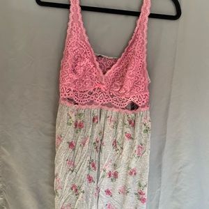 Woman’s floral night gown